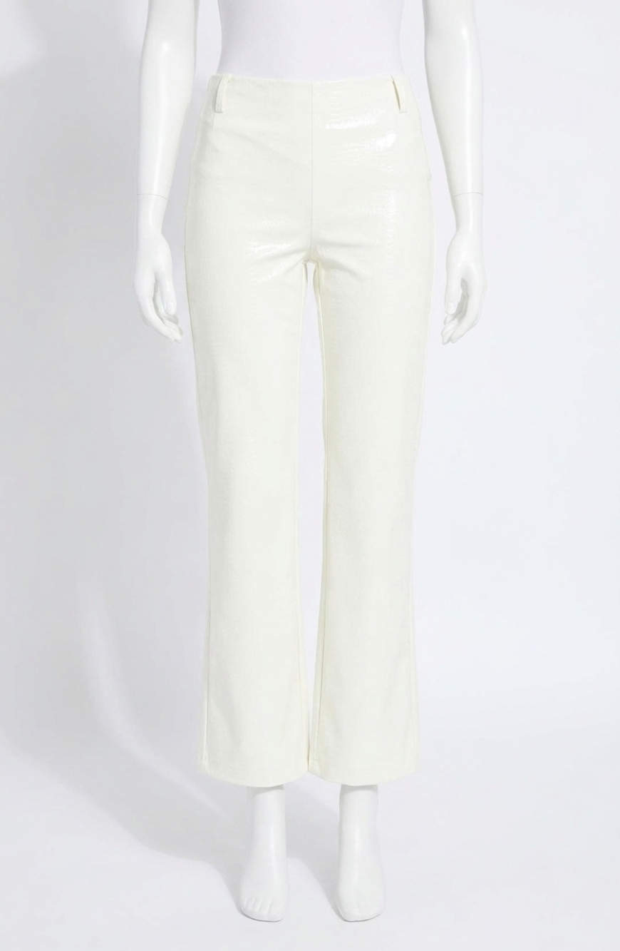 NEW LYSSE women's amara straight flare pant in snow white wicker texture